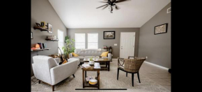 Family Friendly Home in walking district, 5 minutes from beach